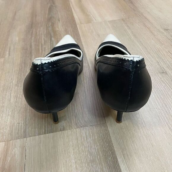 Adrienne Vittadini Ganby White Leather Point Women Stiletto High Heels 8.5M - Picture 4 of 9